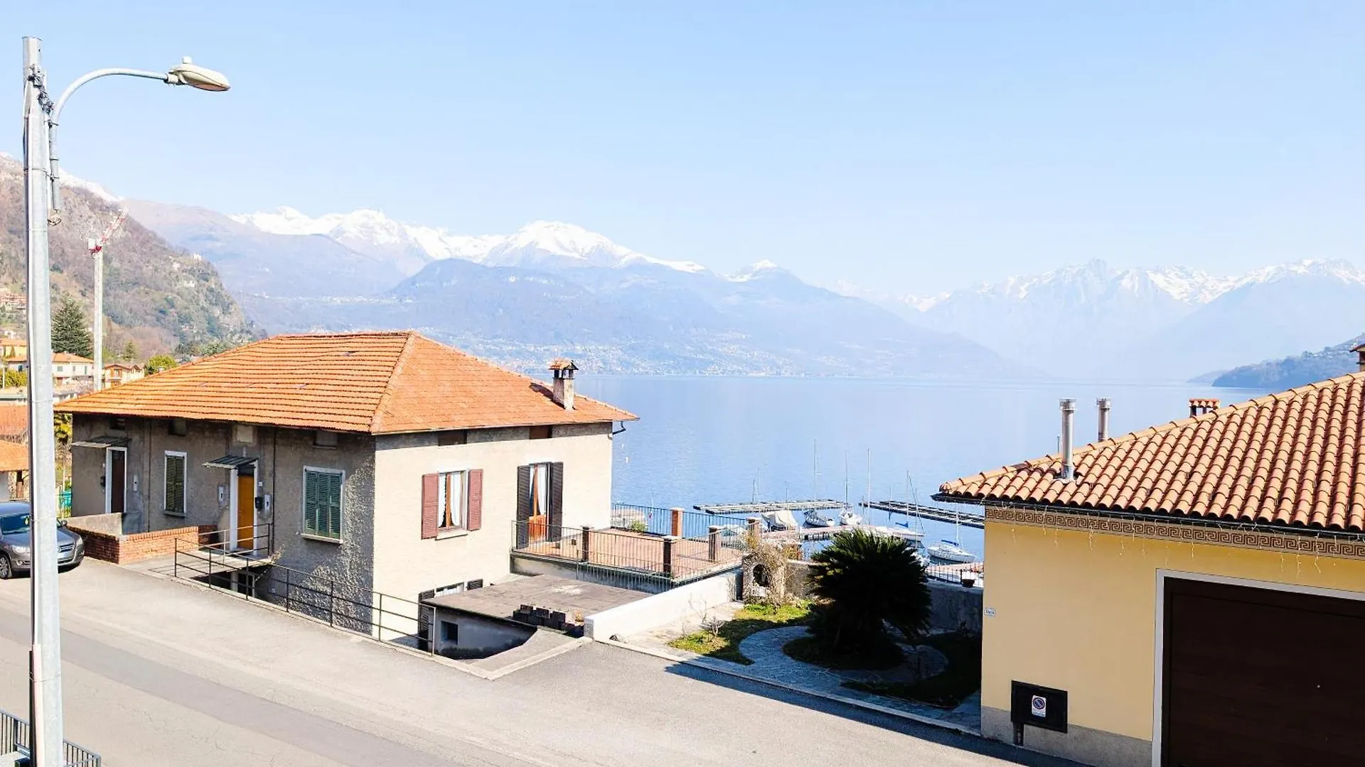 Appartamenti Le Rondini Pianello Del Lario Itália